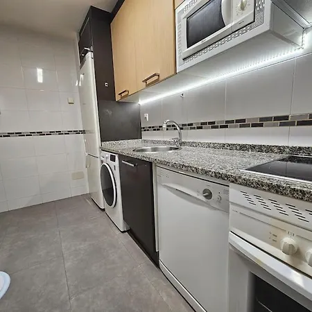 Apartman R2R - Coqueto Y Tranquilo Apto En Gijon - 1A120 *